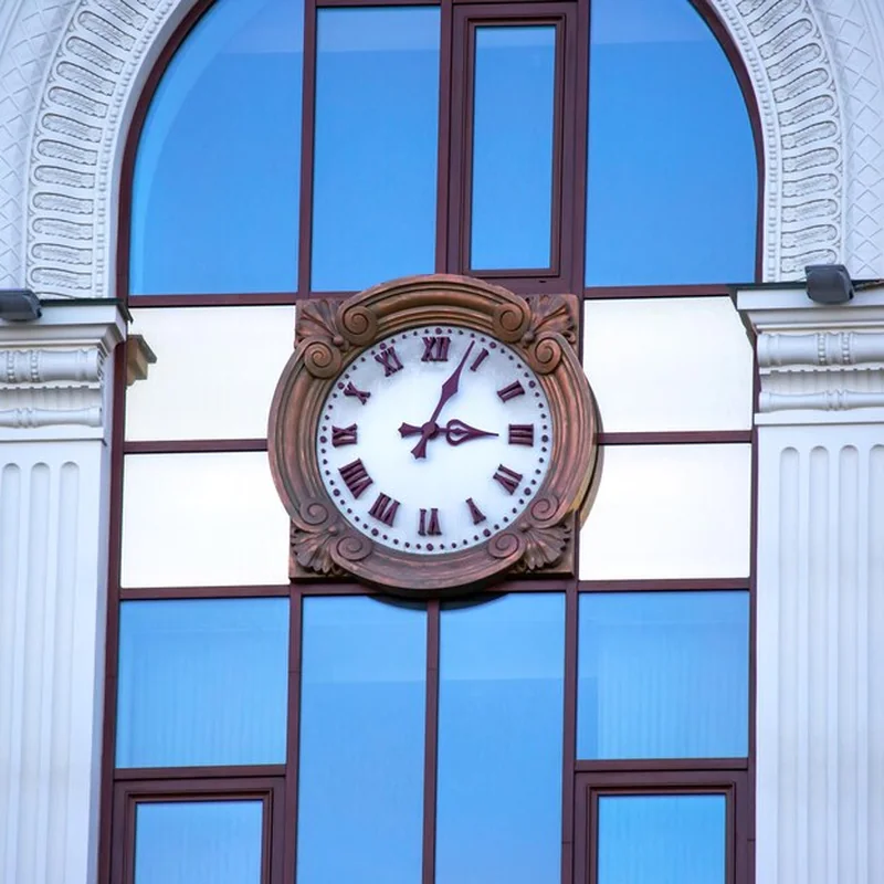 Znaczenie godzin w miłości – jak odczytać lustrzany zegar?